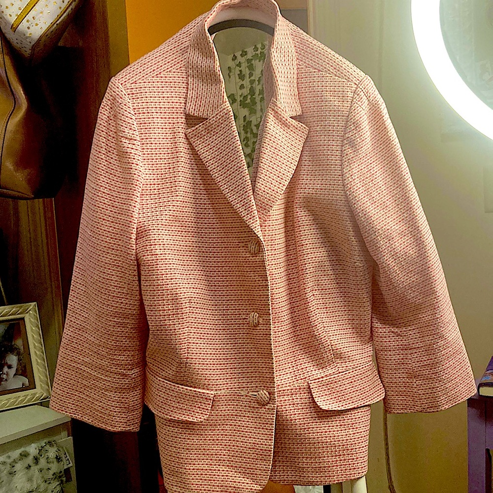 ❤️ Old navy pink and white blazer ❤️